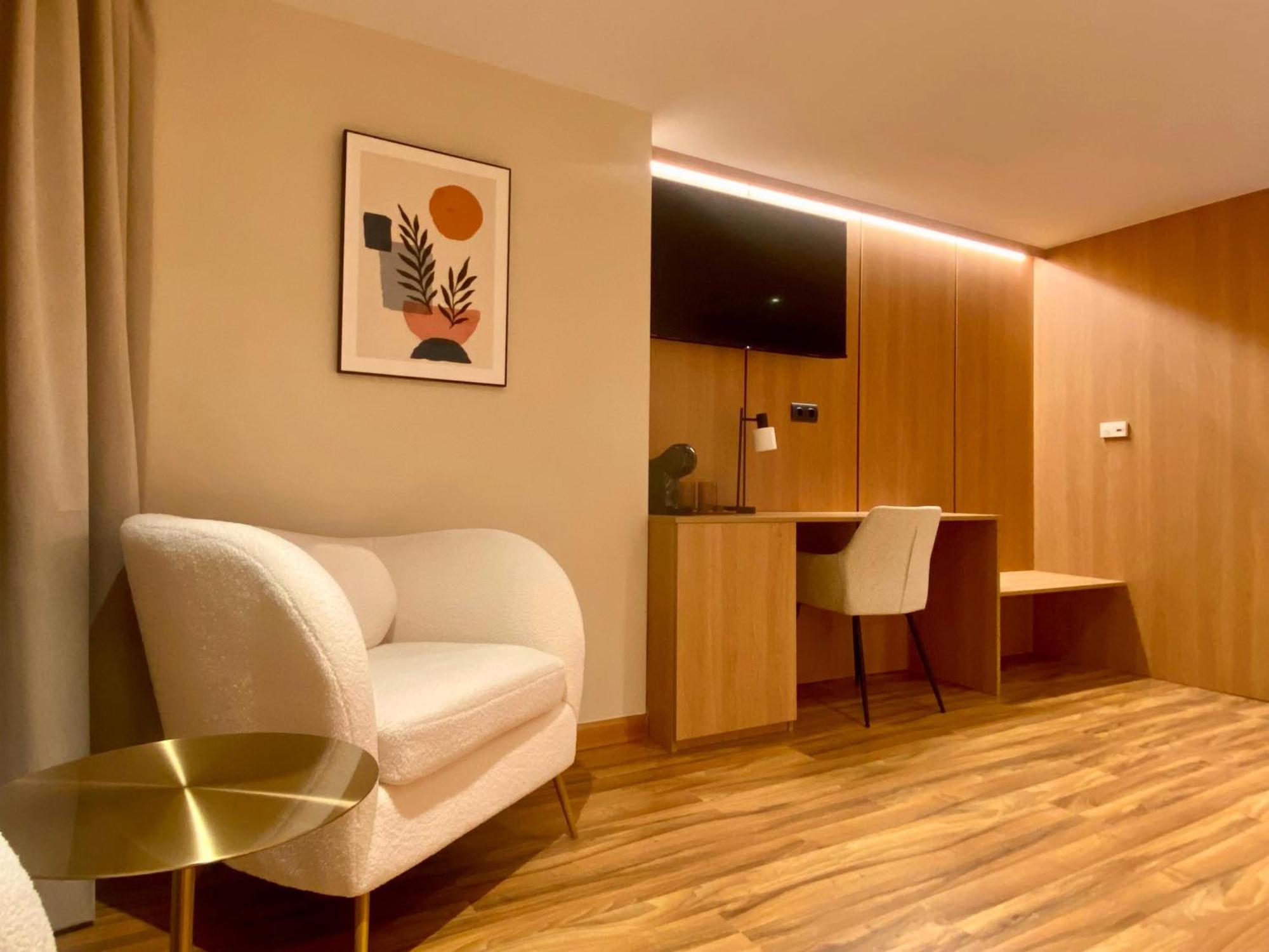 Hostal Rio Selmo Ponferrada Luaran gambar