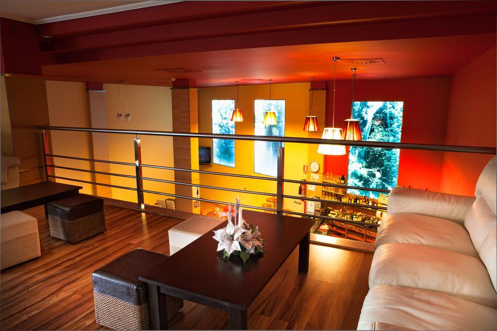 Hostal Rio Selmo Ponferrada Luaran gambar