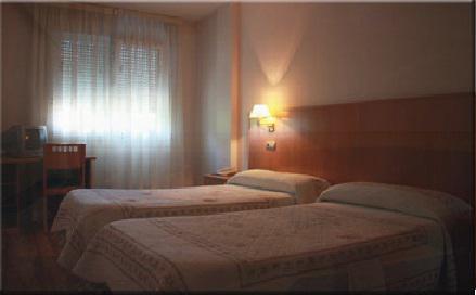 Hostal Rio Selmo Ponferrada Bilik gambar
